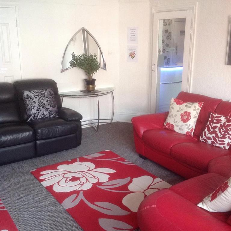 The Oakland Guest house Blackpool