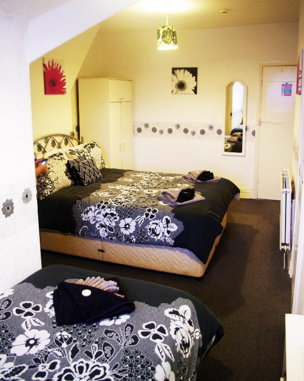 The Oakland Guest house *